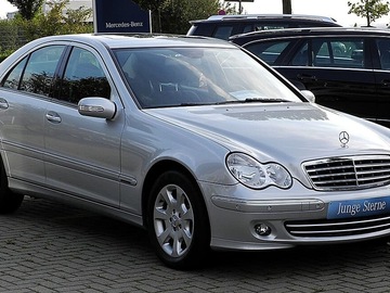 Auto: Mercedes benz c class