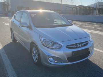 Cars: hyundai Accent 