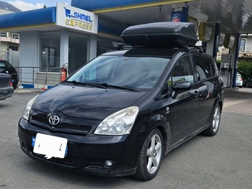 Cars: Toyota Verso 5+2