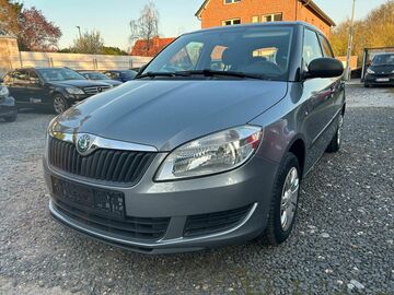Makina: Skoda Fabia Gray