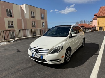 Auto: Mercedes Benz B Class 2014