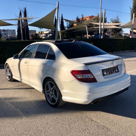 Mercedez Benz - C class