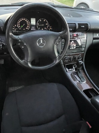 W203
