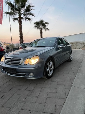 W203
