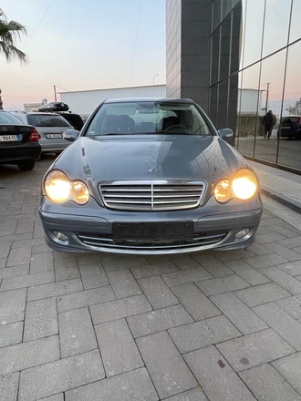 W203