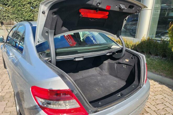 Mercedes Benz C-Class 200