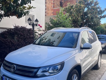 Cars: Volkswagen Tiguan