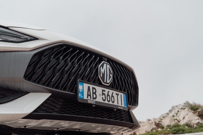 NEW MG 5 