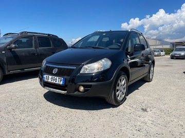 Cars: Fiat Sedici Black , 4x4