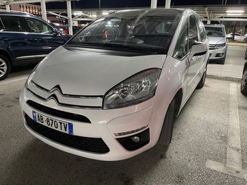 Makina:  Citroen picasso 2