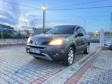 Cars: Renault Koleos 327 , Automatic, 4x4