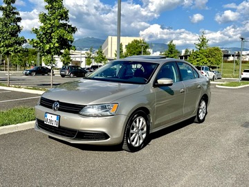 Auto: VW JETTA SE