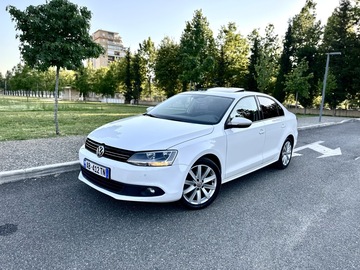 Auto: Volkswagen Jetta 2.0 Tdi White