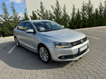 Auto: Volkswagen Jetta  Automatik (346)