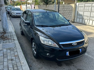 Auto: FORD FOCUS (FREE WIFI+ BABY SEAT)