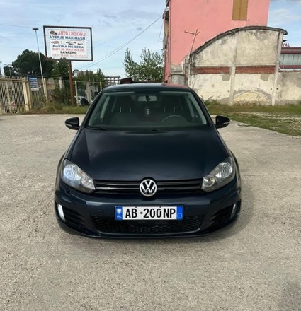 GOLF 6