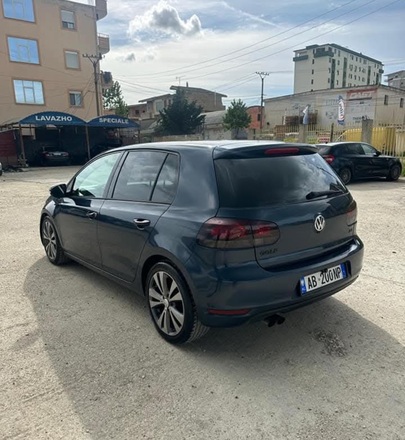 GOLF 6
