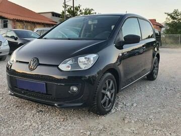 Cars: Volkswagen UP