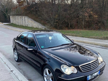 Cars: Mercedes Benz c class Automatic