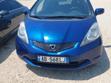 Cars: Honda jazz