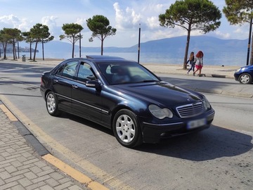 Makina: Mercedez Benz C Class 