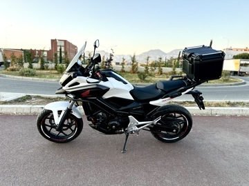 Cars: Honda NC750X Manual
