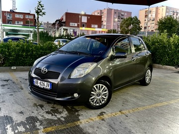 Cars: Toyota Yaris 1.4 Diesel Automatic