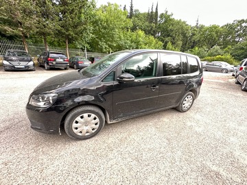 Makina:  Volkswagen Touran 