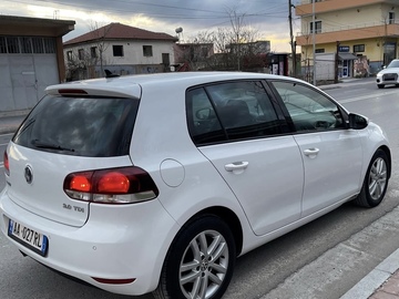 Auto: Golf 6 