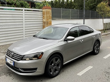 Cars: Volkswagen Passat SE Automatic