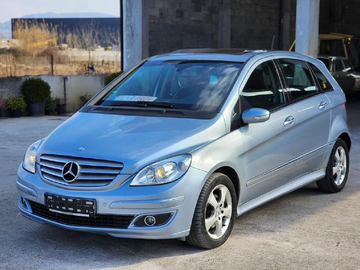 Cars: Mercedes-Benz (B Class Automatic)