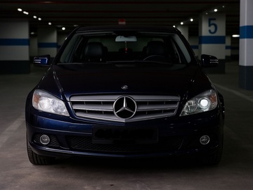 Auto: MERCEDES BENZ W204