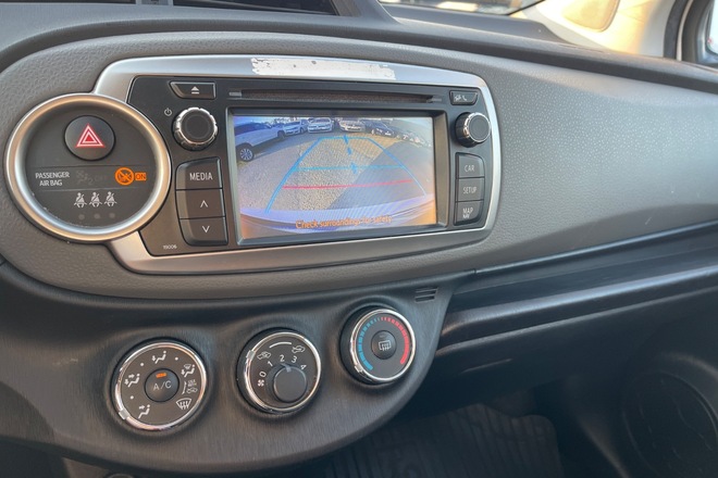 Toyota Yaris  104