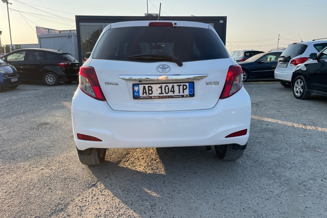 Toyota Yaris  104