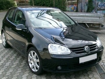 Cars: Volkswagen Golf 5 