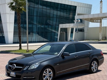 Cars: Mercedes Benz E Class
