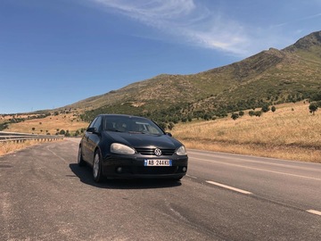 Auto:  Golf 5 