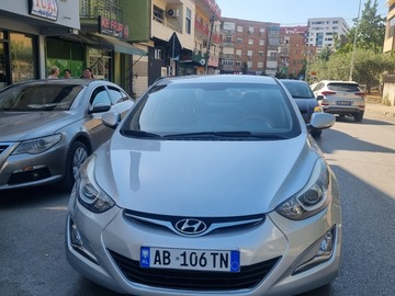 Cars: Hyundai avante 