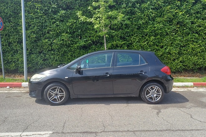 Toyota Auris 1.4 Diesel