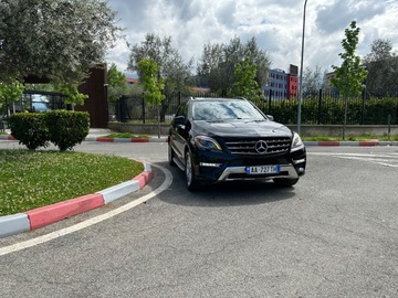Cars: MERCEDES-BENZ ML 350 diesel, bluetec