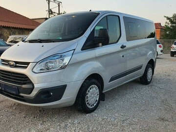 Makina: Ford Transit Custom 671