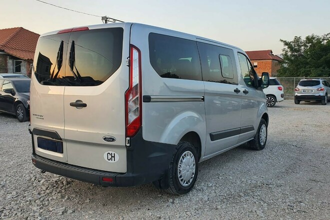 Ford Transit Custom 671