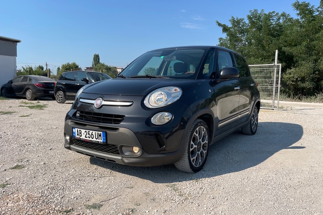Fiat 500L , 1.6 Diesel, Panoramic roof, AB256UM