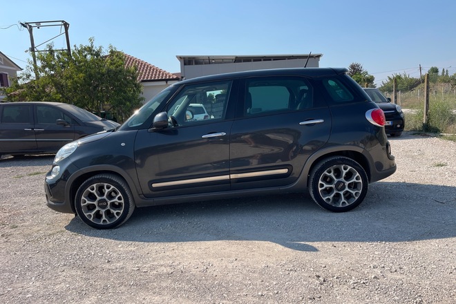 Fiat 500L , 1.6 Diesel, Panoramic roof, AB256UM