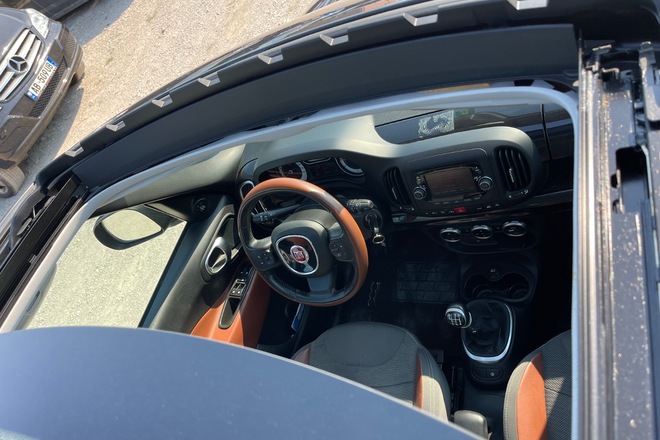 Fiat 500L , 1.6 Diesel, Panoramic roof, AB256UM