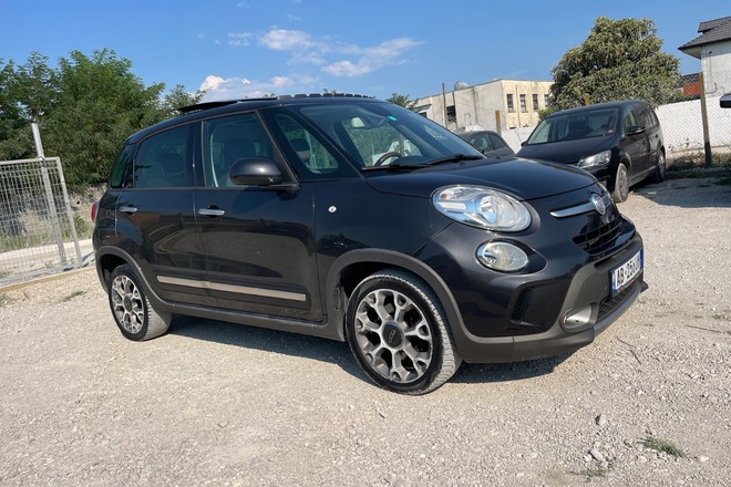Fiat 500L , 1.6 Diesel, Panoramic roof, AB256UM
