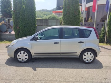 Makina: Nissan Note AB472KE