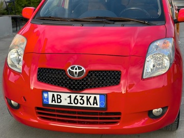 Cars: Toyota Yaris