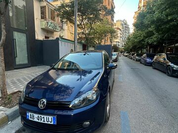 Auto: Wolksvagen Golf R line