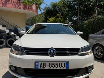 Cars: Volkswagen jetta